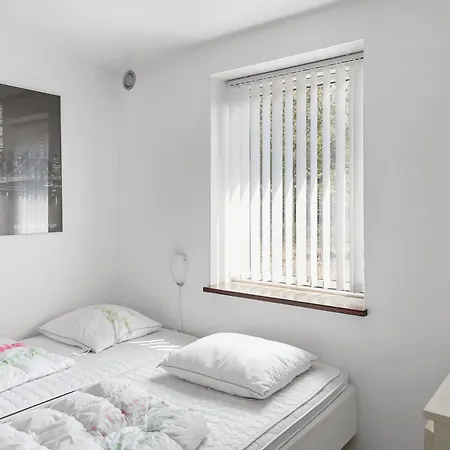 Cozy Newer Large In Snogebaek 度假居 内克瑟